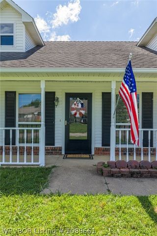 1603 Eastgate Circle, Greenwood, AR 72936