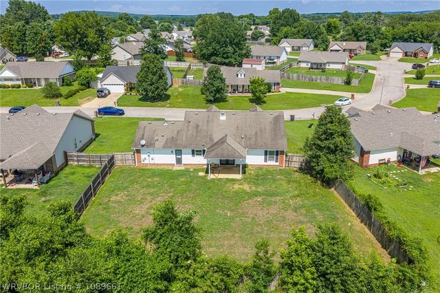 1603 Eastgate Circle, Greenwood, AR 72936