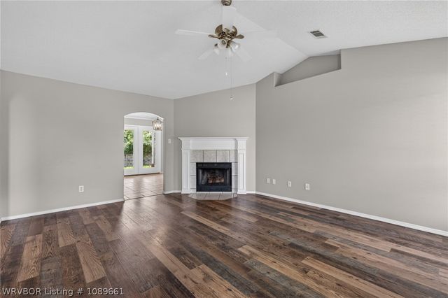 1603 Eastgate Circle, Greenwood, AR 72936