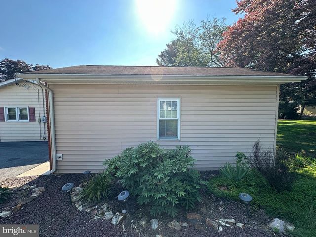 8604 STOTTLEMYER ROAD, Waynesboro, PA 17268