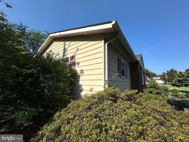 8604 STOTTLEMYER ROAD, Waynesboro, PA 17268