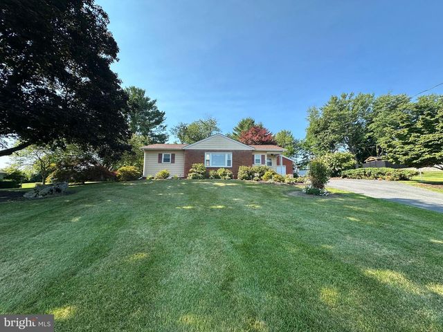 8604 STOTTLEMYER ROAD, Waynesboro, PA 17268