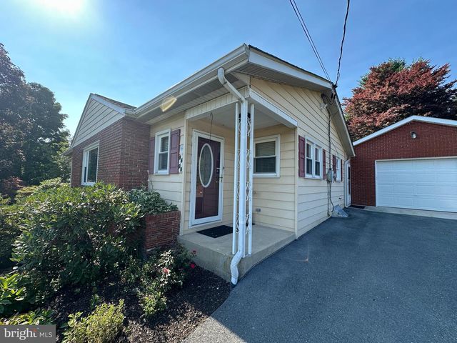 8604 STOTTLEMYER ROAD, Waynesboro, PA 17268