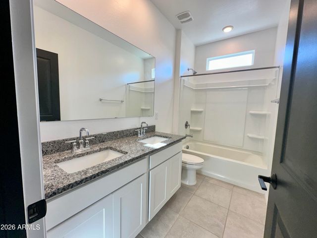 1167 W Castle Court, Casa Grande, AZ 85122