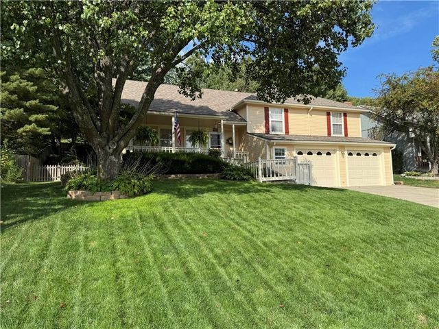 2212 S 19th Terrace, Leavenworth, KS 66048