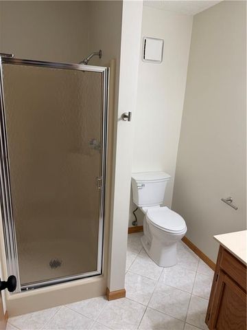 2212 S 19th Terrace, Leavenworth, KS 66048