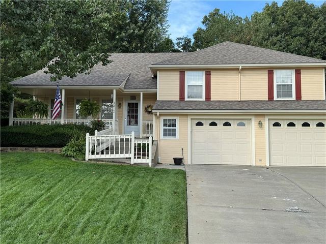 2212 S 19th Terrace, Leavenworth, KS 66048