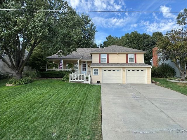 2212 S 19th Terrace, Leavenworth, KS 66048