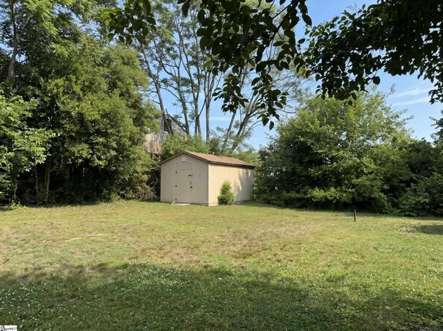 3 Piedmont Avenue, Greenville, SC 29611