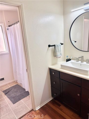 27511 Endeavor Street, Agoura Hills, CA 91301