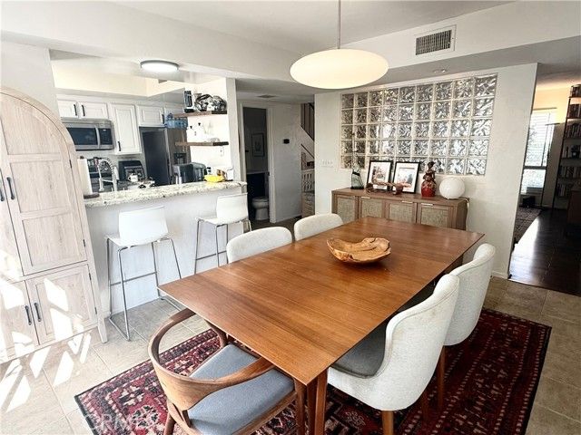 27511 Endeavor Street, Agoura Hills, CA 91301