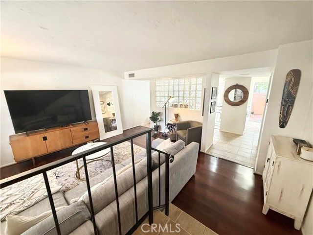 27511 Endeavor Street, Agoura Hills, CA 91301