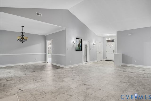 515 Cobblestone Dr, Hopewell, VA 23860