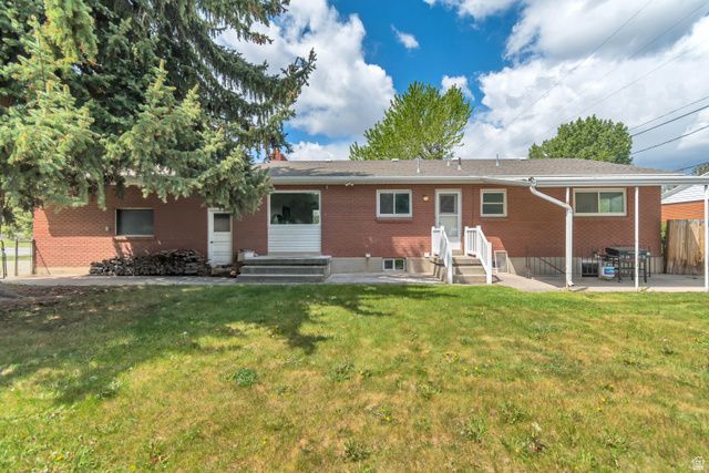 8947 S 500 E, Sandy, UT 84070