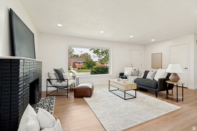 8947 S 500 E, Sandy, UT 84070