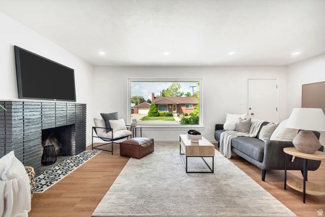 8947 S 500 E, Sandy, UT 84070