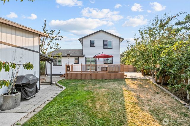 6098 Pacific Heights Drive, Ferndale, WA 98248