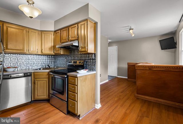 114 HURFFVILLE ROAD, Turnersville, NJ 08012