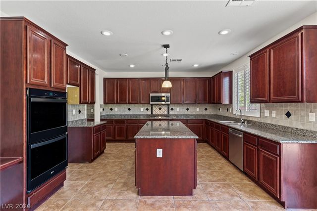 758 London Eye Court, Las Vegas, NV 89178