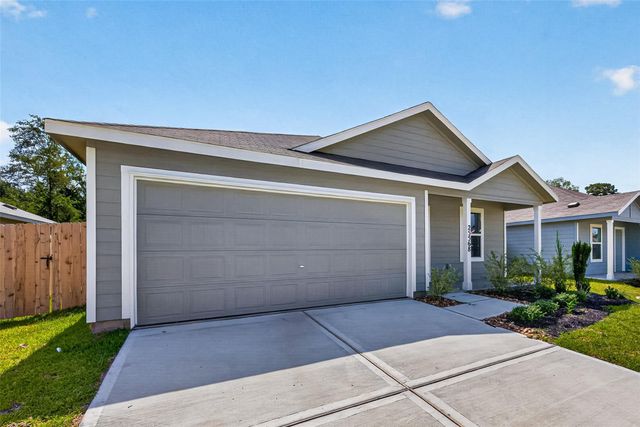 25568 Rose Creek Drive, Cleveland, TX 77328
