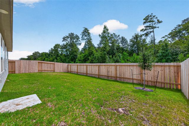 25568 Rose Creek Drive, Cleveland, TX 77328