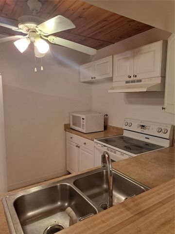4164 NW 90TH Avenue 102, Coral Springs, FL 33065