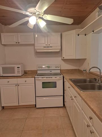 4164 NW 90TH Avenue 102, Coral Springs, FL 33065