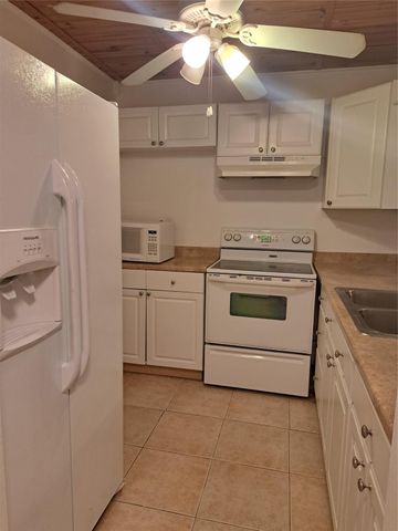 4164 NW 90TH Avenue 102, Coral Springs, FL 33065