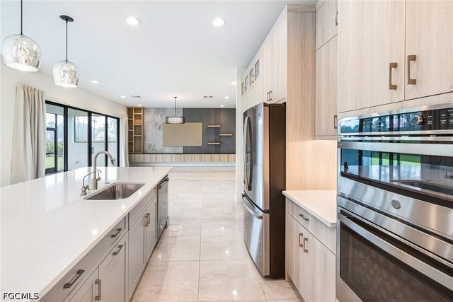 21120 Teak Tree TER, Estero, FL 33928