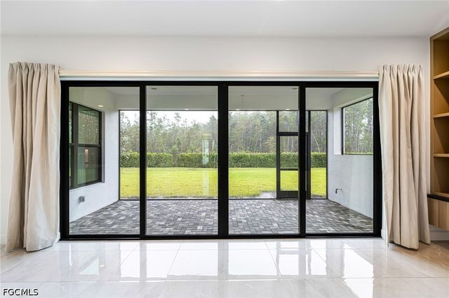 21120 Teak Tree TER, Estero, FL 33928