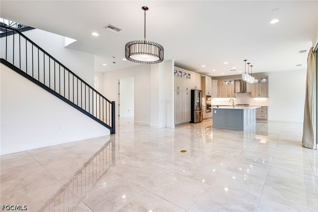 21120 Teak Tree TER, Estero, FL 33928