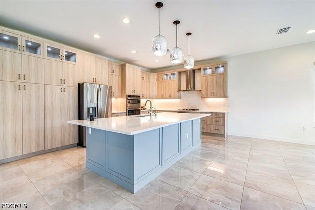 21120 Teak Tree TER, Estero, FL 33928