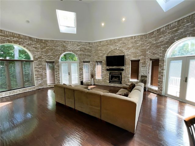 413 Bartell Lane, Webster, NY 14580