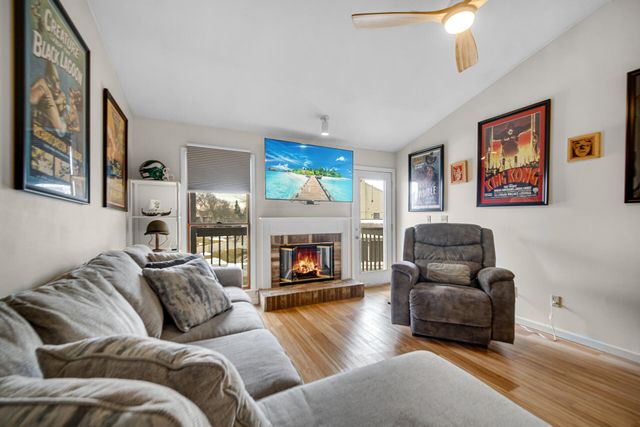 3603 Timberbridge Drive E, Valparaiso, IN 46383