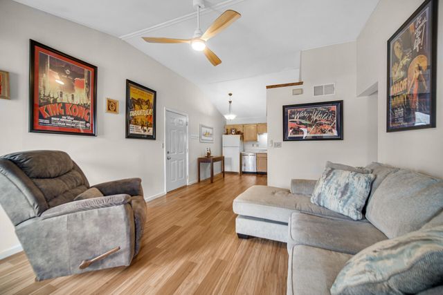 3603 Timberbridge Drive E, Valparaiso, IN 46383