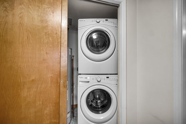 3603 Timberbridge Drive E, Valparaiso, IN 46383