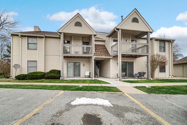 3603 Timberbridge Drive E, Valparaiso, IN 46383