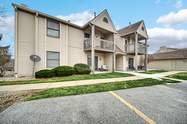 3603 Timberbridge Drive E, Valparaiso, IN 46383