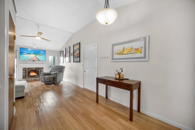 3603 Timberbridge Drive E, Valparaiso, IN 46383