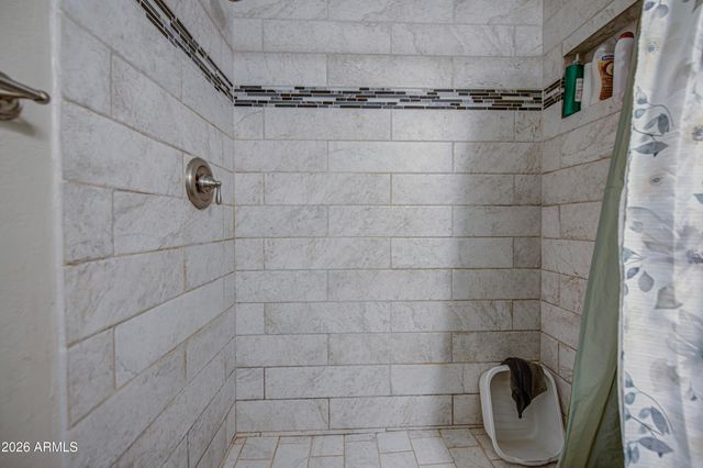 9009 W ELM Street 6, Phoenix, AZ 85037