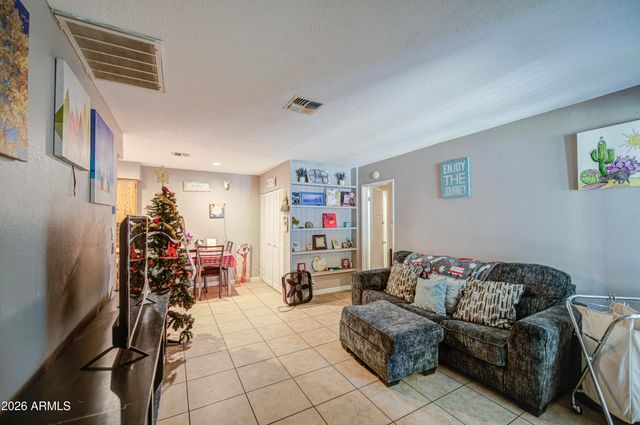 9009 W ELM Street 6, Phoenix, AZ 85037