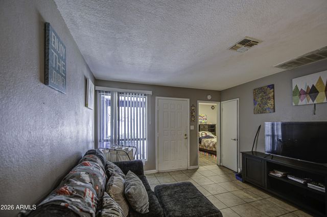 9009 W ELM Street 6, Phoenix, AZ 85037