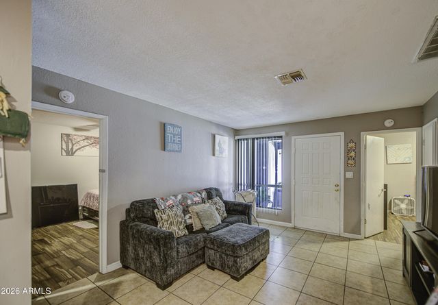 9009 W ELM Street 6, Phoenix, AZ 85037