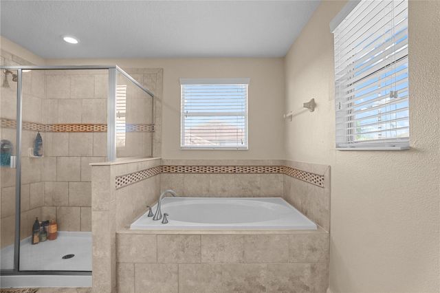 1586 THETFORD CIRCLE, Orlando, FL 32824