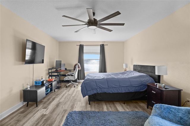1586 THETFORD CIRCLE, Orlando, FL 32824