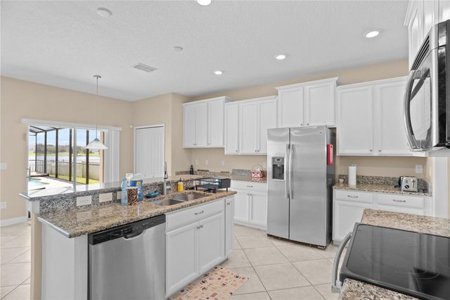 1586 THETFORD CIRCLE, Orlando, FL 32824
