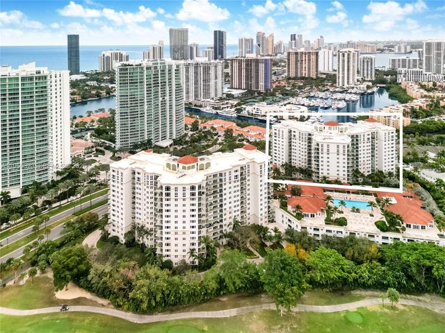 19900 E Country Club Dr 702, Aventura, FL 33180