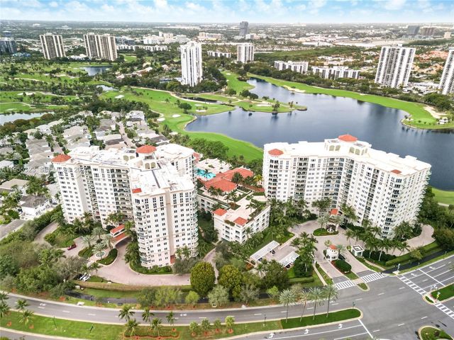 19900 E Country Club Dr 702, Aventura, FL 33180