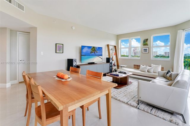 19900 E Country Club Dr 702, Aventura, FL 33180