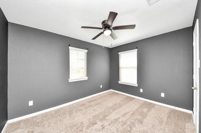 9726 Shimmering Lakes Drive, Rosharon, TX 77583